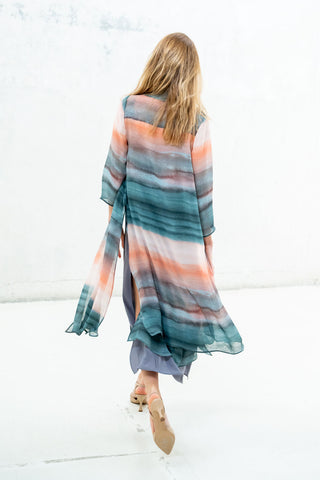 LEVITA MULTICOLOR VERDE AGUA SALMÓN Y CRUDO