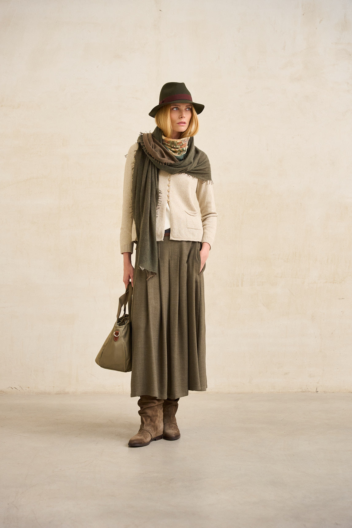 Imagen de la colección LOOK 87 - AW26 de Rivera