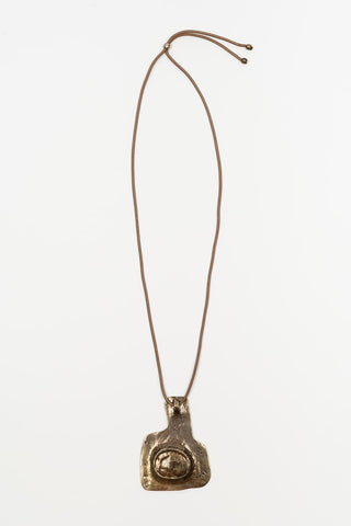 Collar Beira latón