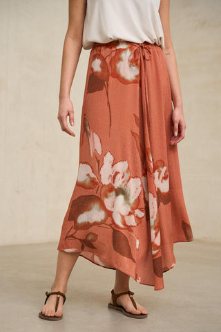 Falda Ailén estampado coral