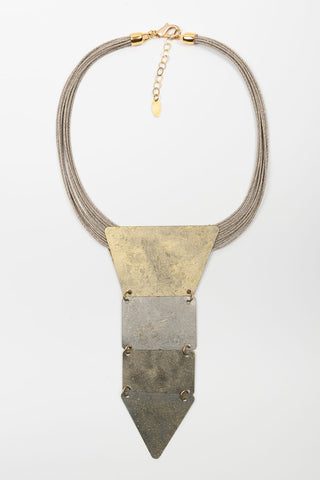 PRIVATE COLLAR