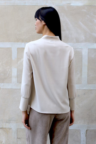 CAMISA PICO PUÑO GRANDE HUESO