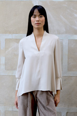 CAMISA PICO PUÑO GRANDE HUESO