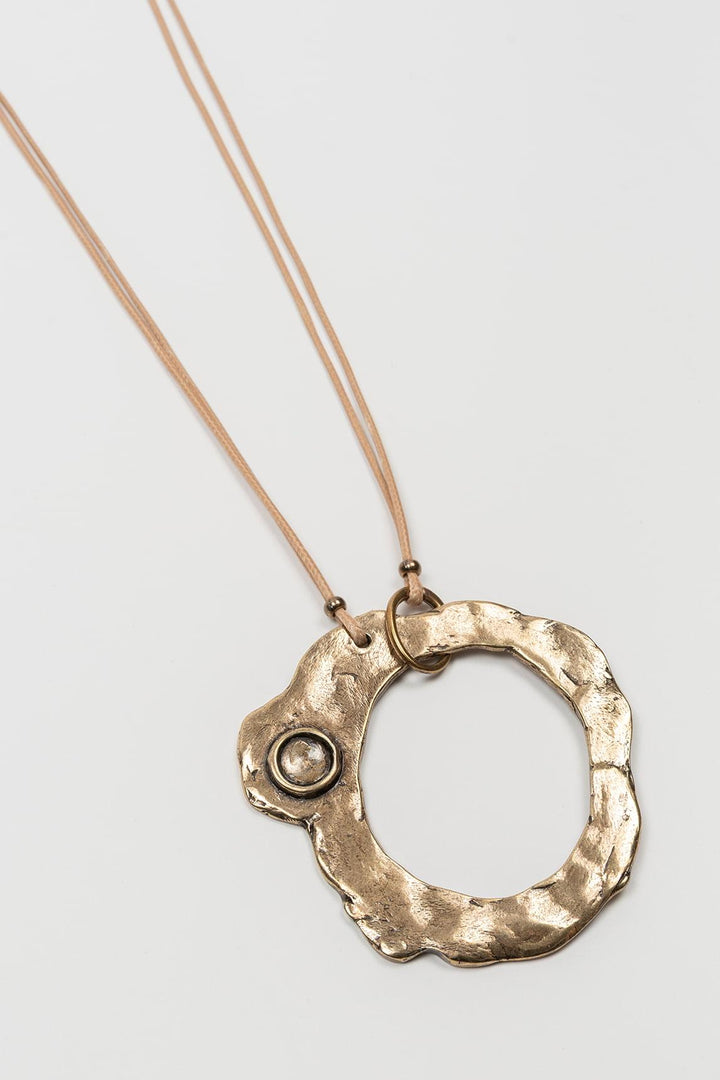 Orvella Brass Collar