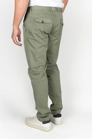 Pantalón My Myths verde pistacho de algodón con pinzas