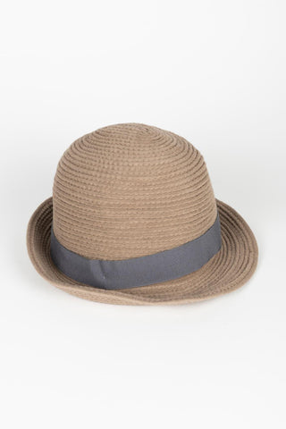 Gorro Caena beige con cinta gris