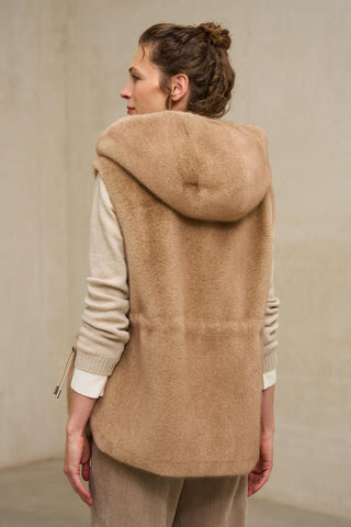 Maury beige vest