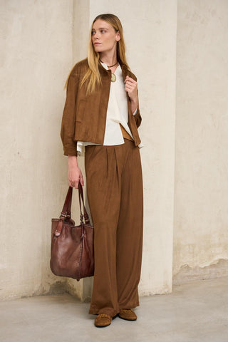 Cazadora Zuri de antelina camel