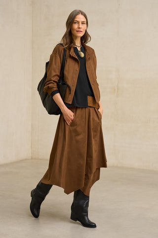 Cazadora Zuri de antelina camel