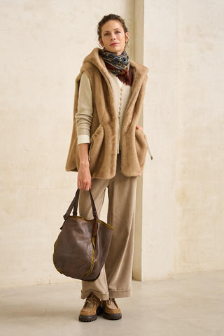 Maury beige vest