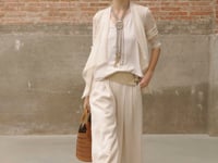 LOOK 30